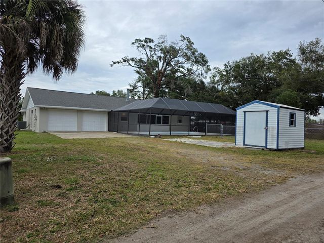 5611 6TH STREET, Zephyrhills, FL 33542