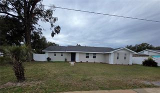 5611 6TH STREET, Zephyrhills, FL 33542