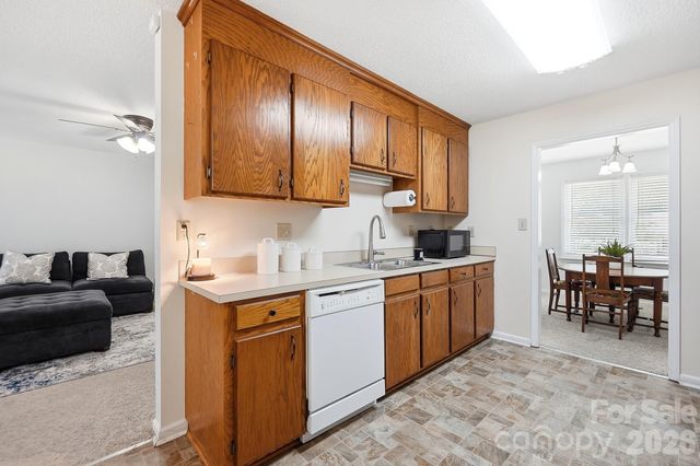 3626 Farm Lake Drive SW, Concord, NC 28027