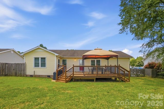 3626 Farm Lake Drive SW, Concord, NC 28027