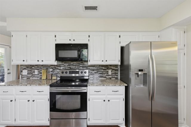 104 Morning Cloud ST, Austin, TX 78734