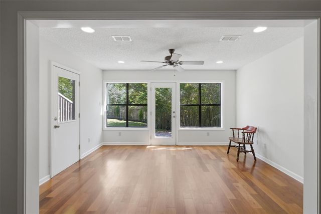104 Morning Cloud ST, Austin, TX 78734