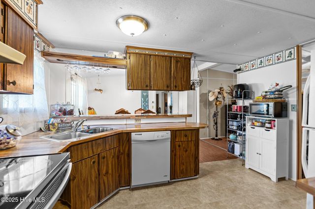1850 Thorpe Landing Road, Ocean Isle Beach, NC 28469