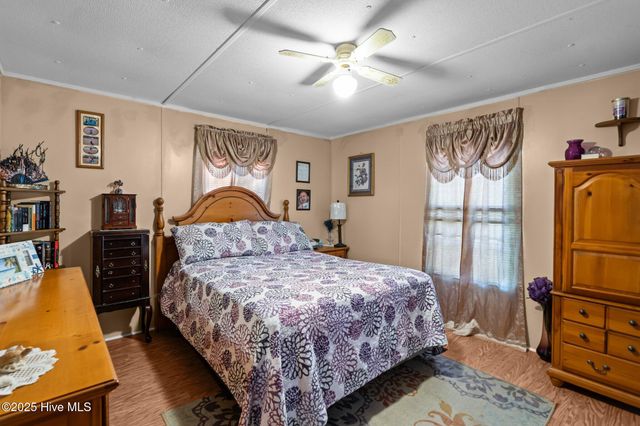 1850 Thorpe Landing Road, Ocean Isle Beach, NC 28469