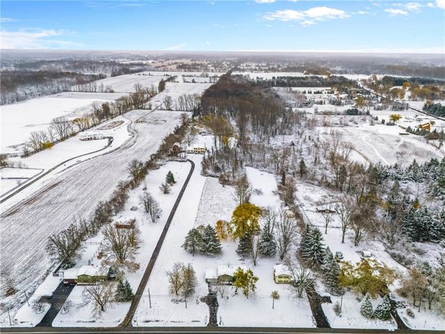 6166 Lake Road South, Sweden, NY 14420