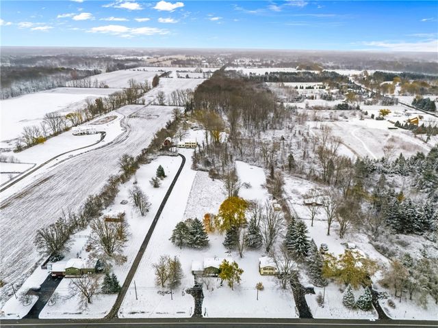 6166 Lake Road South, Sweden, NY 14420