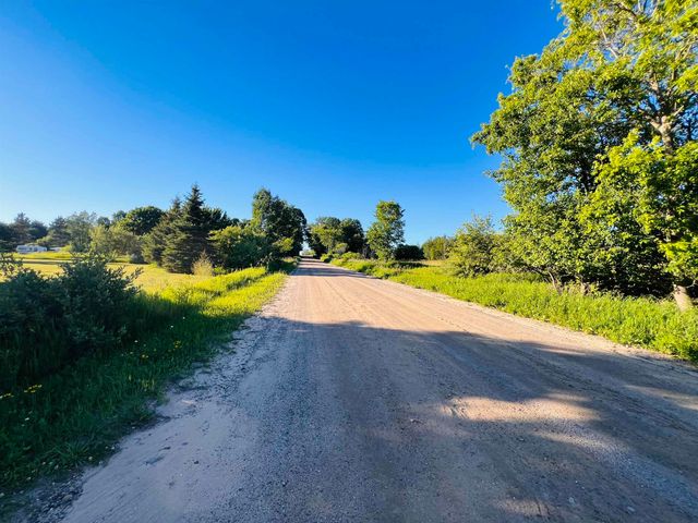 13845 70th Avenue, Evart, MI 49631