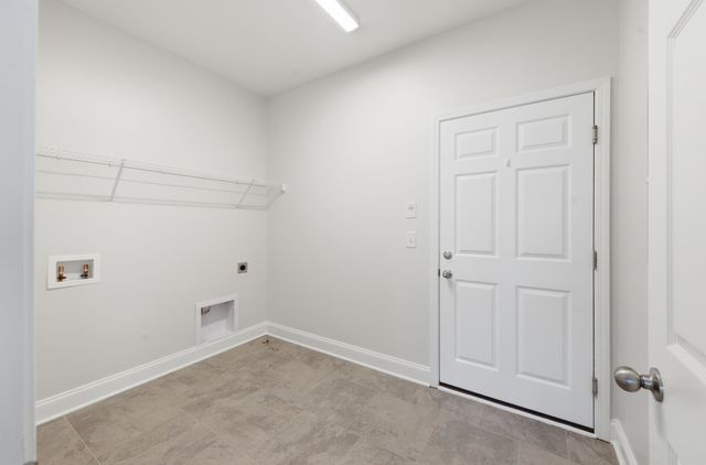 139 Crabourne Dr, White House, TN 37188