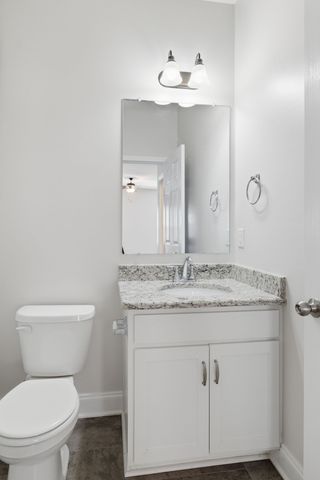 139 Crabourne Dr, White House, TN 37188