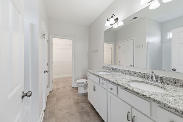 139 Crabourne Dr, White House, TN 37188