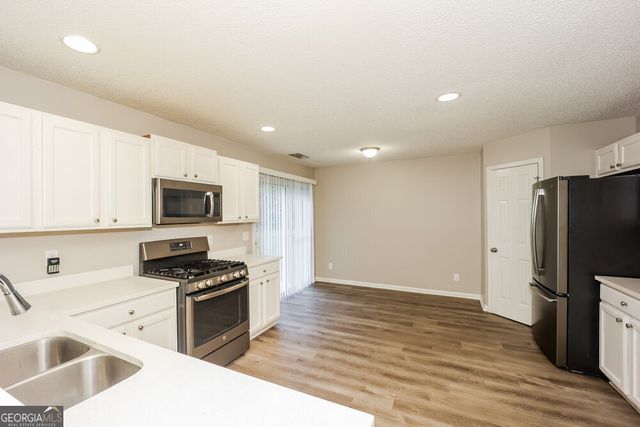 3061 Sable Run Road, South Fulton, GA 30349