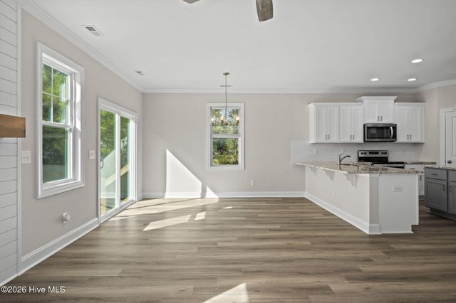 317 Bobbys Drive, Newport, NC 28570