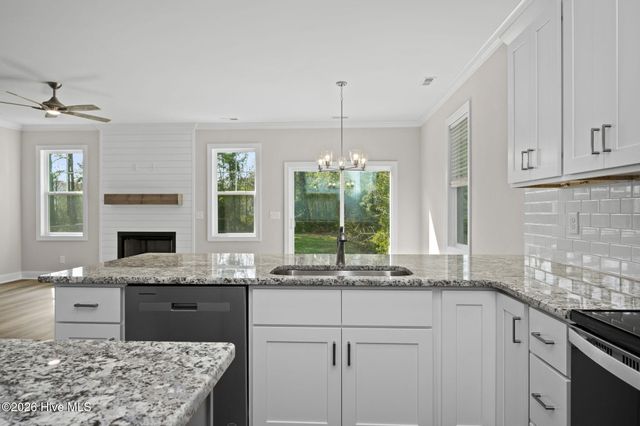 317 Bobbys Drive, Newport, NC 28570