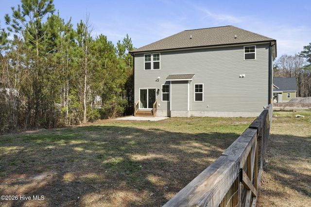 317 Bobbys Drive, Newport, NC 28570
