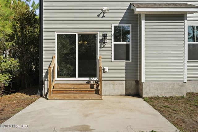 317 Bobbys Drive, Newport, NC 28570