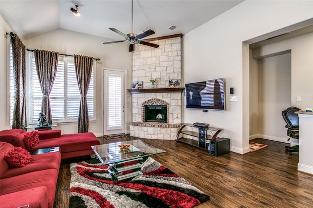 5116 Kadin Lane, Lewisville, TX 75056