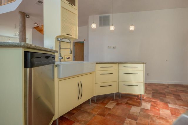 4745 Plank RD, Natural Bridge, VA 24578