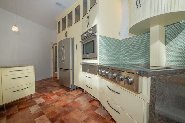 4745 Plank RD, Natural Bridge, VA 24578