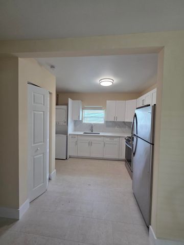 312 N H Street A, Lake Worth Beach, FL 33460