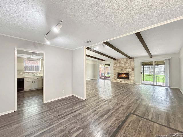 6414 Ridge Pass, San Antonio, TX 78233