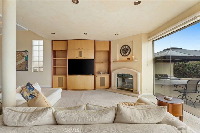 1351 La Mirada, Laguna Beach, CA 92651