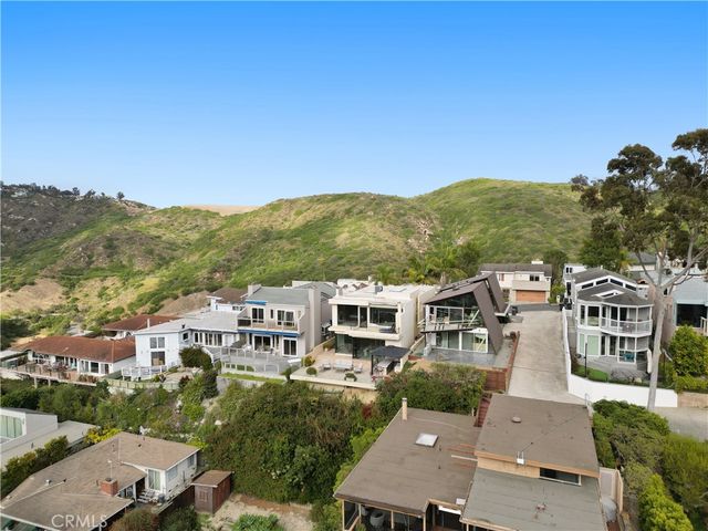 1351 La Mirada, Laguna Beach, CA 92651