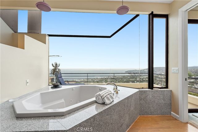 1351 La Mirada, Laguna Beach, CA 92651