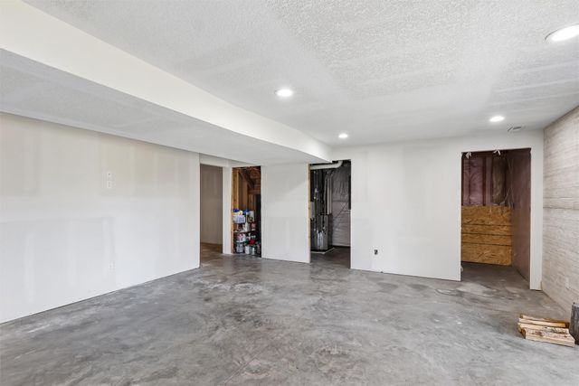 1735 Sadie Lane, Adel, IA 50003