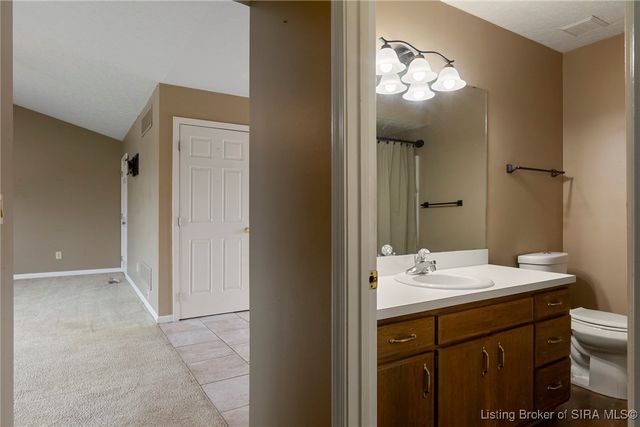 83 Fieldstone Court, New Albany, IN 47150