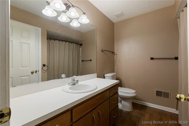 83 Fieldstone Court, New Albany, IN 47150