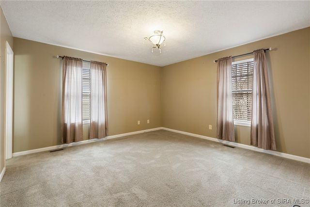 83 Fieldstone Court, New Albany, IN 47150