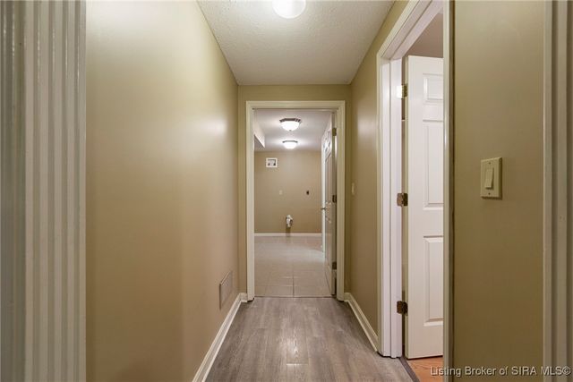 83 Fieldstone Court, New Albany, IN 47150