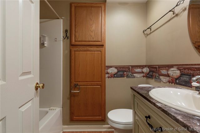 83 Fieldstone Court, New Albany, IN 47150