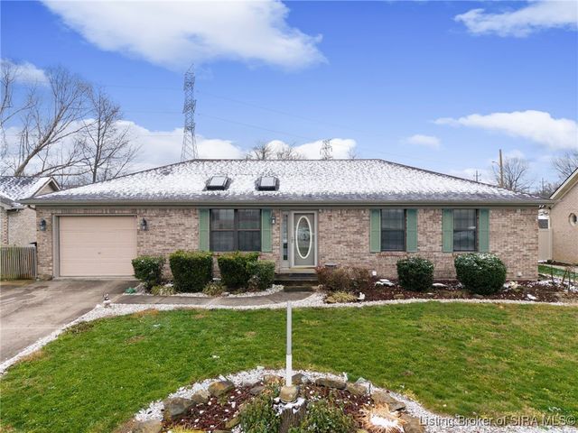 83 Fieldstone Court, New Albany, IN 47150