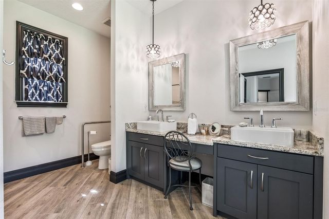 372 W LAKEVIEW AVENUE, Lake Mary, FL 32746