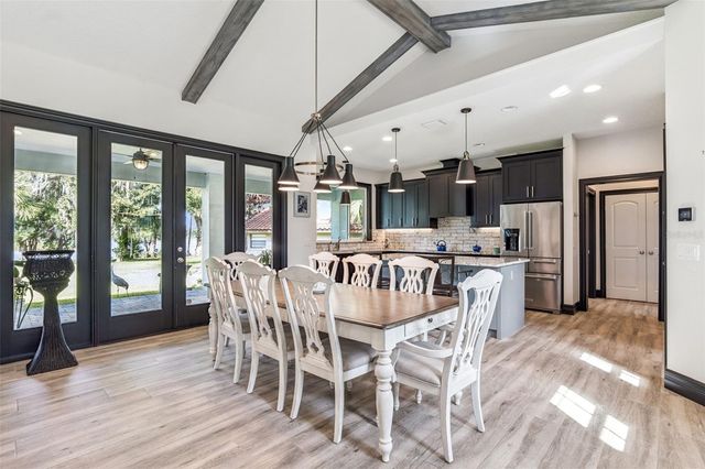 372 W LAKEVIEW AVENUE, Lake Mary, FL 32746