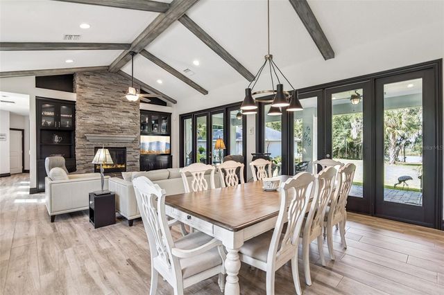 372 W LAKEVIEW AVENUE, Lake Mary, FL 32746