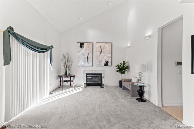 30924 Tanglewood Drive, Novi, MI 48377