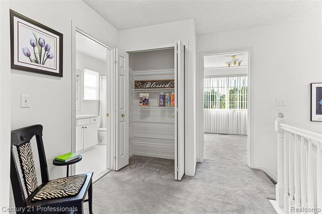 30924 Tanglewood Drive, Novi, MI 48377