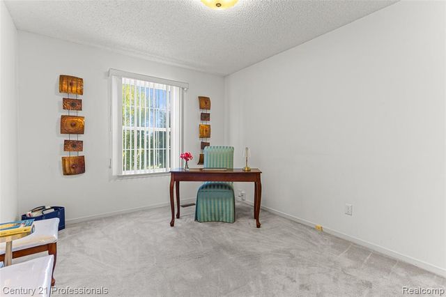 30924 Tanglewood Drive, Novi, MI 48377