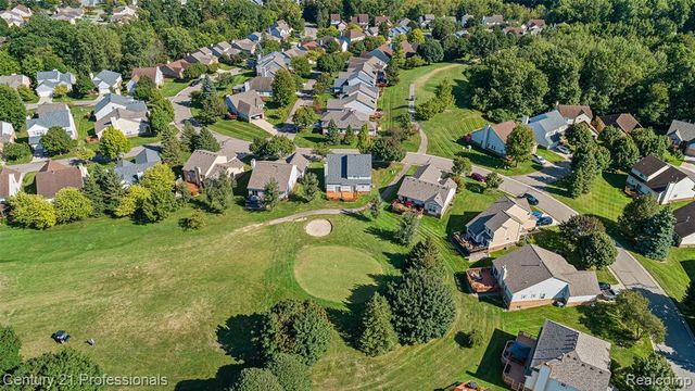 30924 Tanglewood Drive, Novi, MI 48377