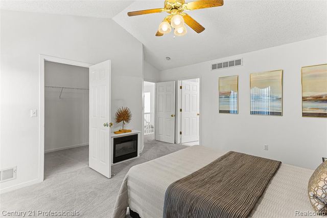 30924 Tanglewood Drive, Novi, MI 48377