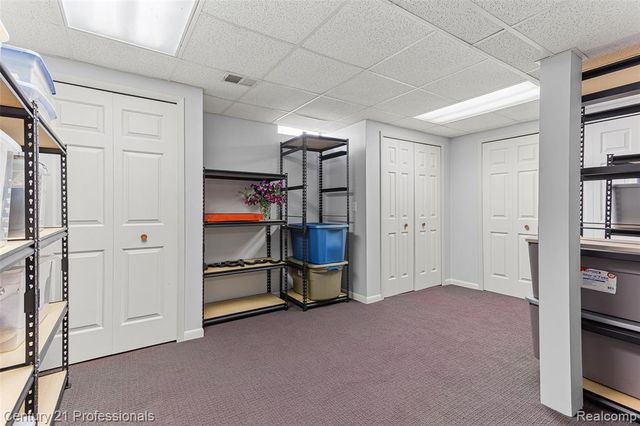 30924 Tanglewood Drive, Novi, MI 48377