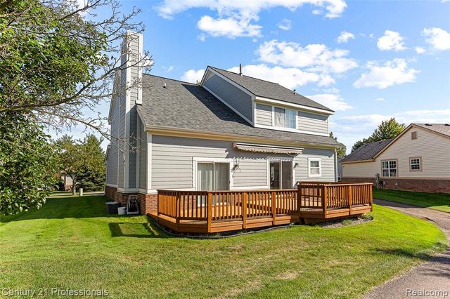 30924 Tanglewood Drive, Novi, MI 48377