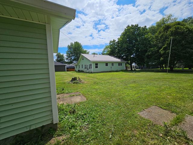 13330 Cedar NE, Thornville, OH 43076