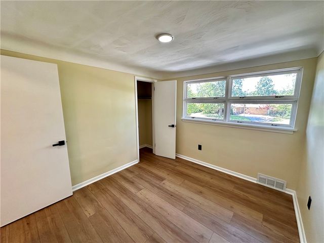 1172 Colgate Dr, Monroeville, PA 15146