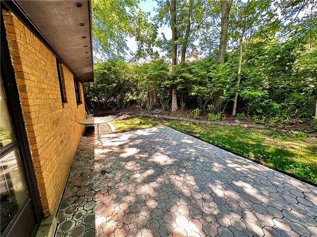 1172 Colgate Dr, Monroeville, PA 15146