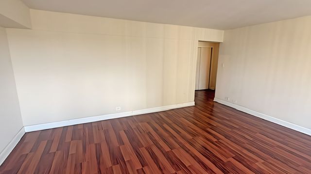 7337 S South Shore Drive 1112, Chicago, IL 60649