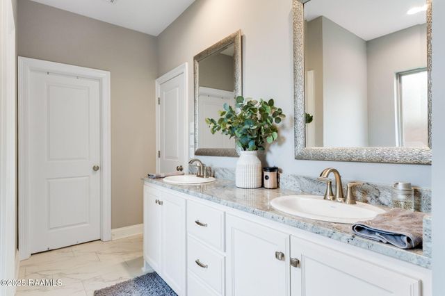 311 Adry Lane, Youngsville, LA 70592