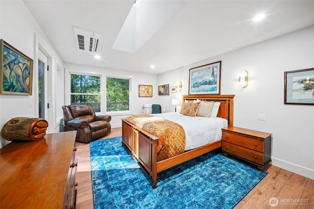 4847 17th Avenue NW, Olympia, WA 98502